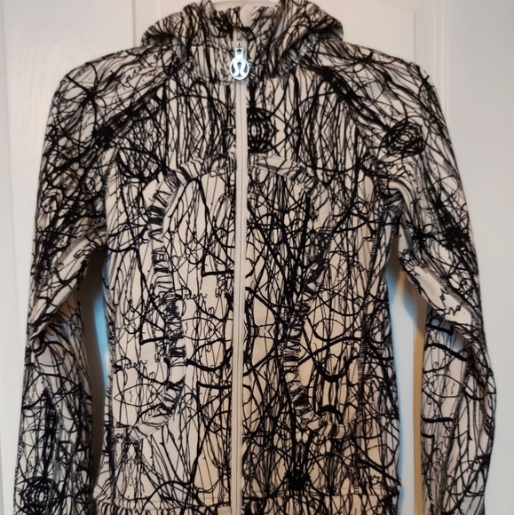 LULULEMON SCUBA HOODIE - Picture 1 of 4